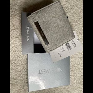 Nine West wallet